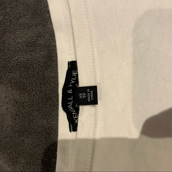 Kendall and Kylie crop top - Picture 2 of 2